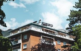 Hotel Lux